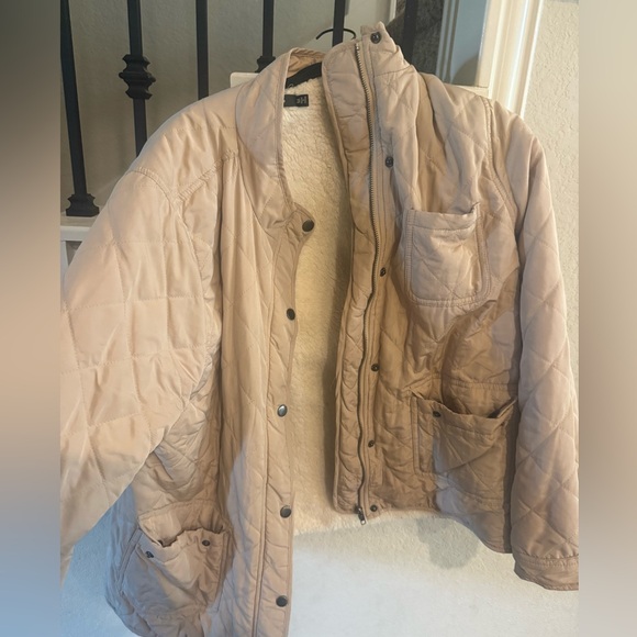 Doe and Rae jacket - Picture 1 of 3